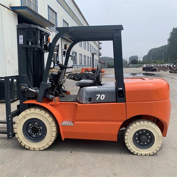 Electric Articulated Forklift